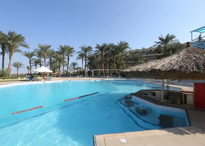 Regina And Aqua Park منتجع 4*