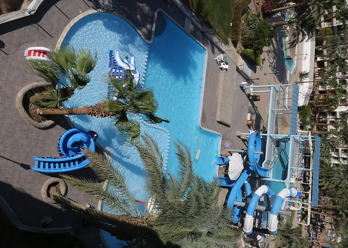 منتجع Regina And Aqua Park 4*