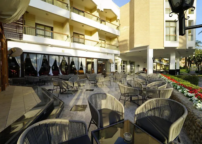 منتجع Regina And Aqua Park 4*