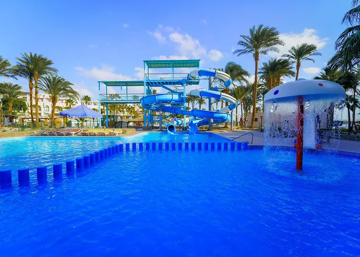 Regina And Aqua Park منتجع الغردقة